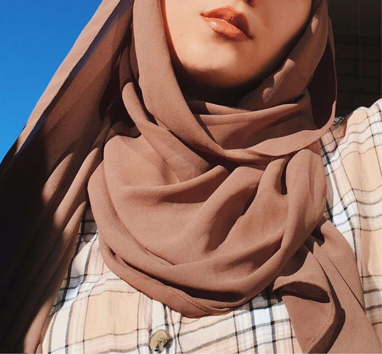 Premium chiffon hijab latte
